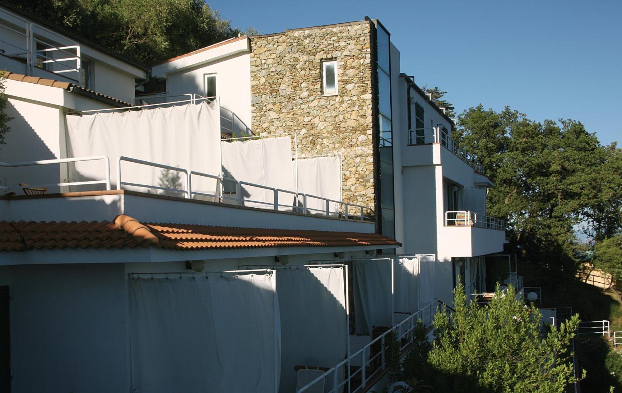 Hotel Claudio Bergeggi Exterior foto