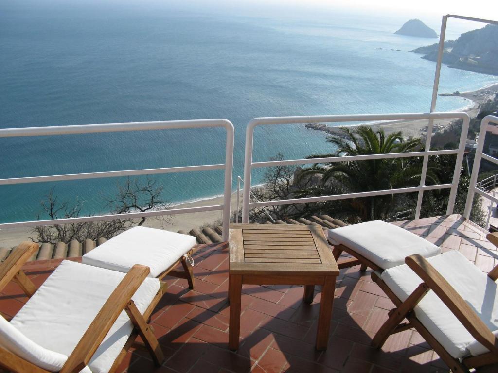 Hotel Claudio Bergeggi Quarto foto